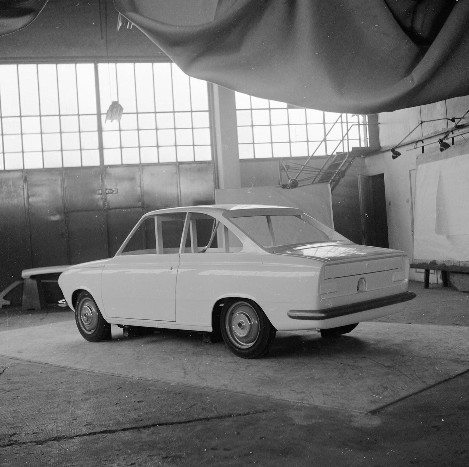 Daf Furore coupé / Daf 44 coupé - mockup