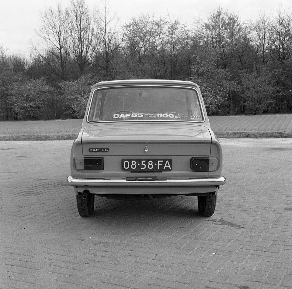 Daf 66 prototype (achterzijde, sedan)