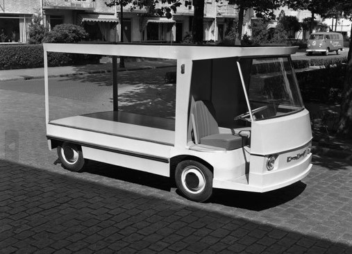 Daf project MD prototype '(melk)ventwagen' - voor- en zijaanzicht rechts