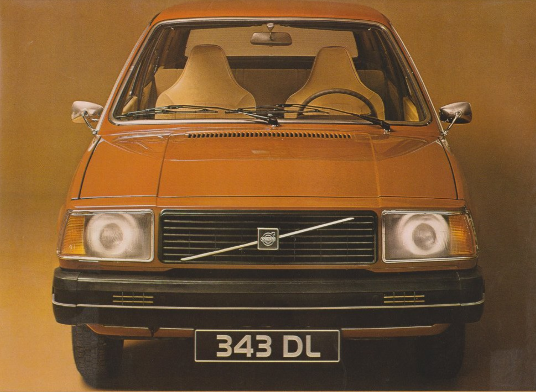 Volvo 343 DL - Folder foto (voorkant)